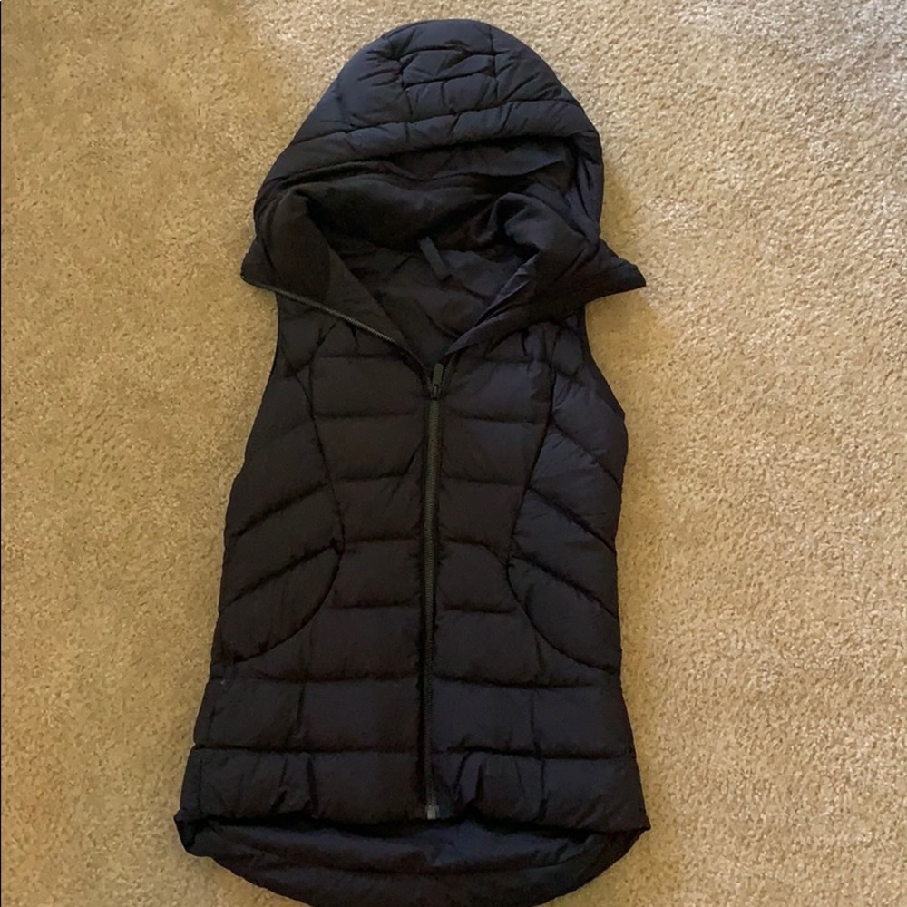 Lulu lemon down hooded vest